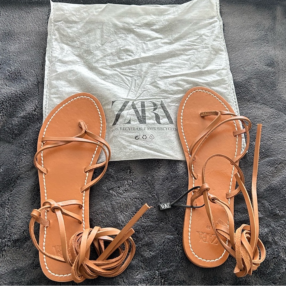 Zara TIED FLAT LEATHER SANDALS TRF